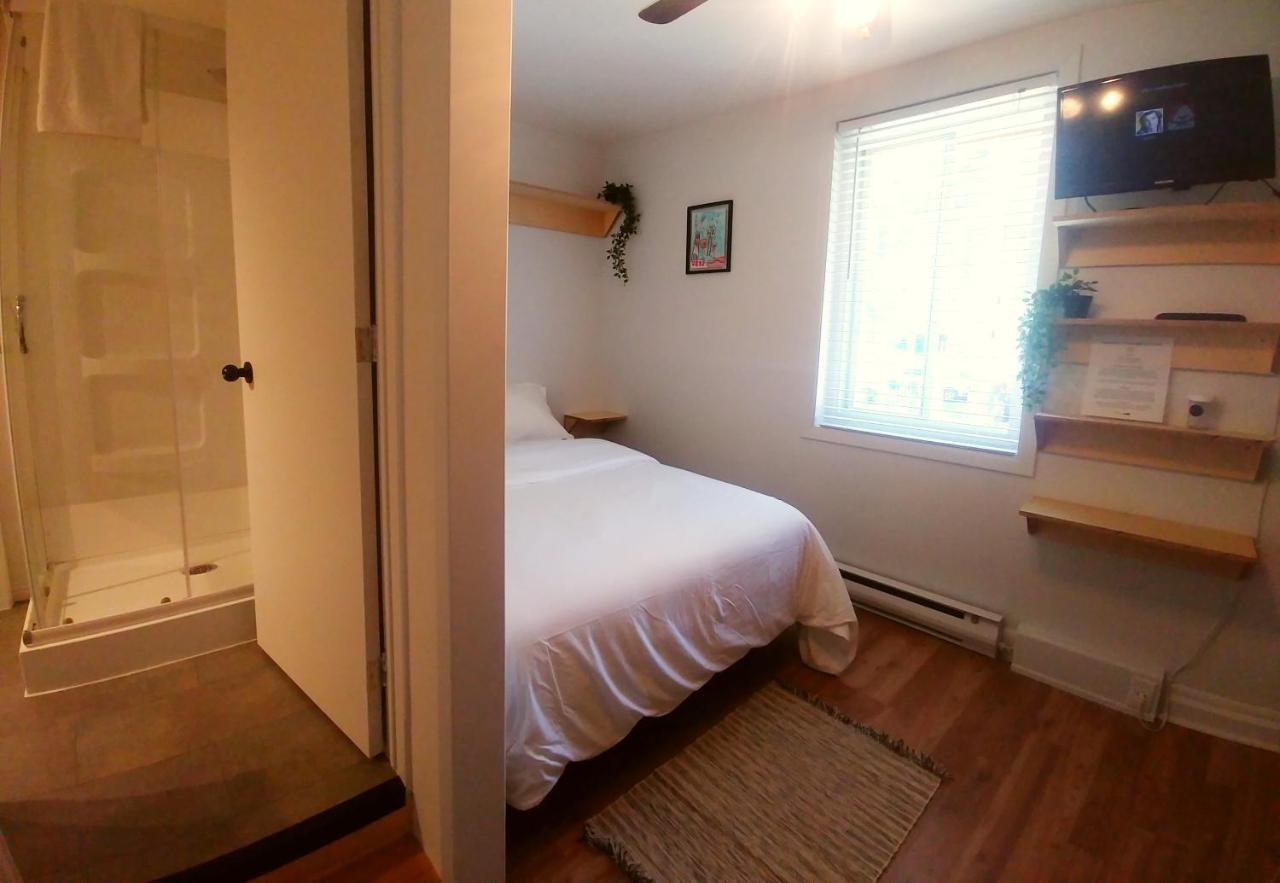 Auberge De La Rive De Charlevoix - Auberge De Jeunesse Familiale Pour Voyageurs De Tous Ages Saint-Joseph-de-la-Rive Εξωτερικό φωτογραφία
