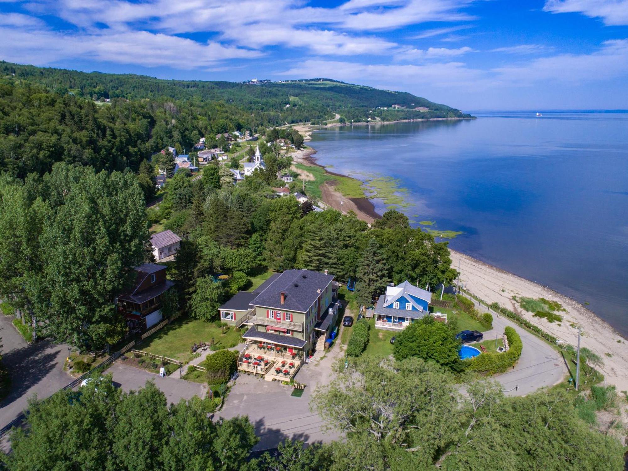 Auberge De La Rive De Charlevoix - Auberge De Jeunesse Familiale Pour Voyageurs De Tous Ages Saint-Joseph-de-la-Rive Εξωτερικό φωτογραφία